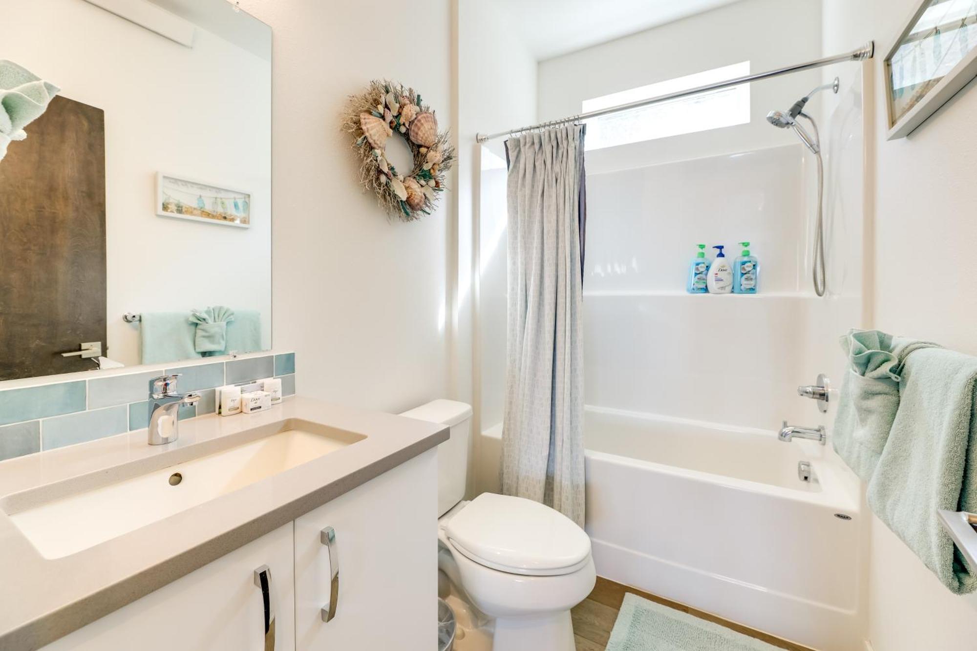 Scenic Depoe Bay Townhome With Deck Less Than 1 Mi To Parks! Eksteriør billede