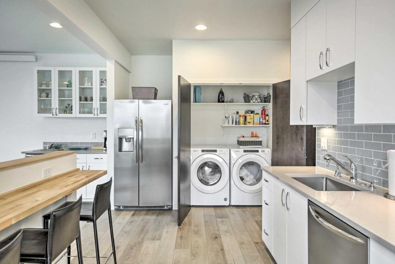 Scenic Depoe Bay Townhome With Deck Less Than 1 Mi To Parks! Eksteriør billede